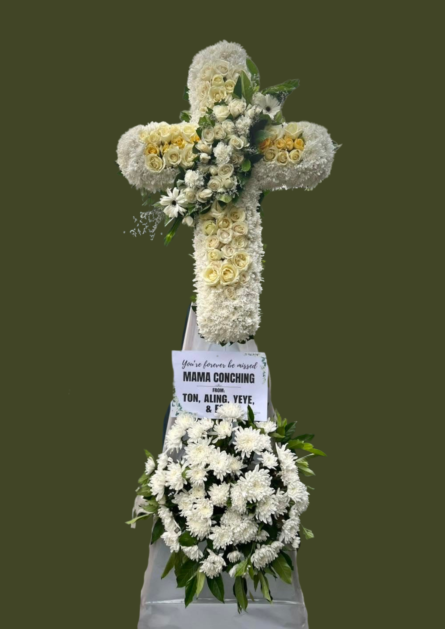 CROSS WREATH