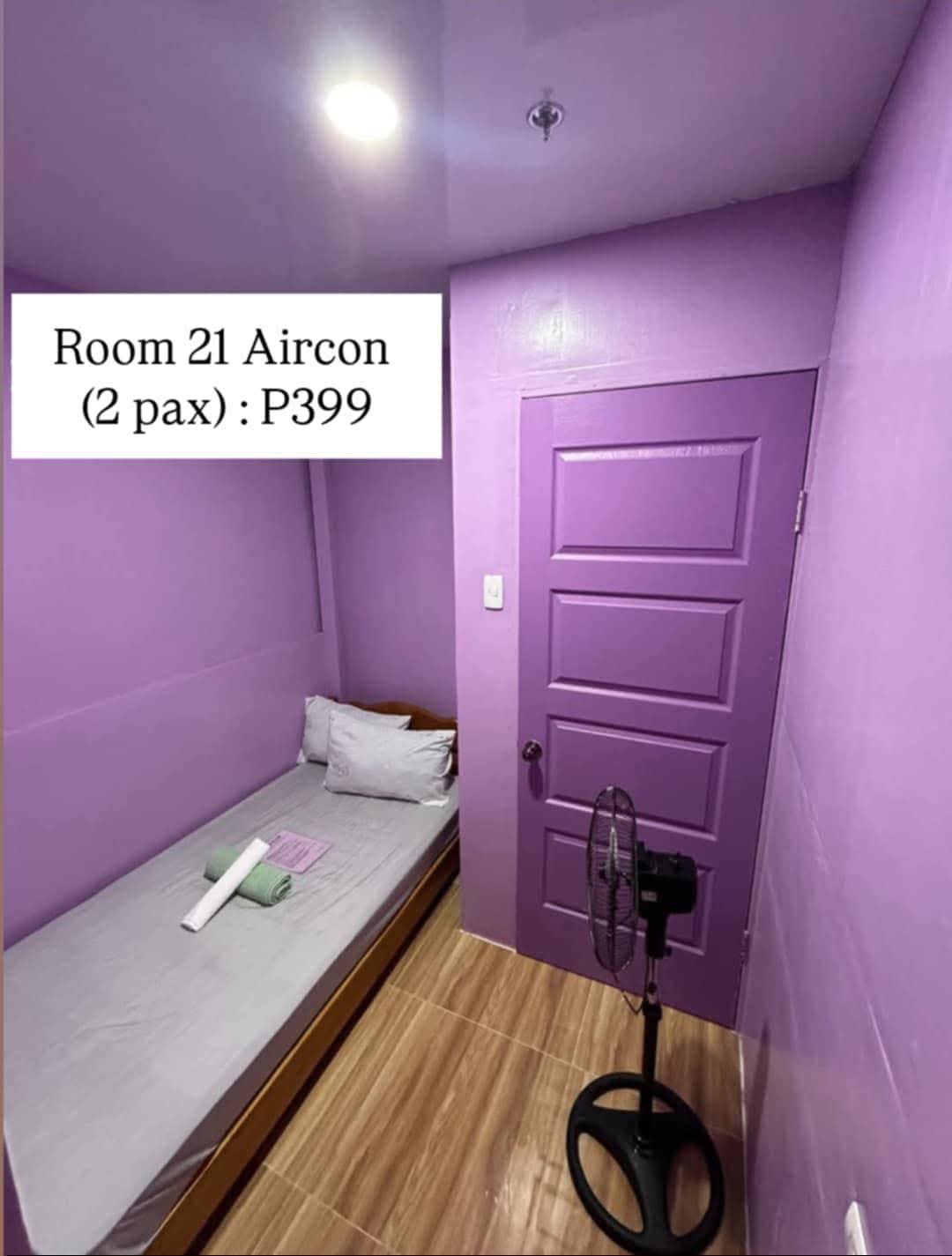 Room 21 (Air-conditioned)