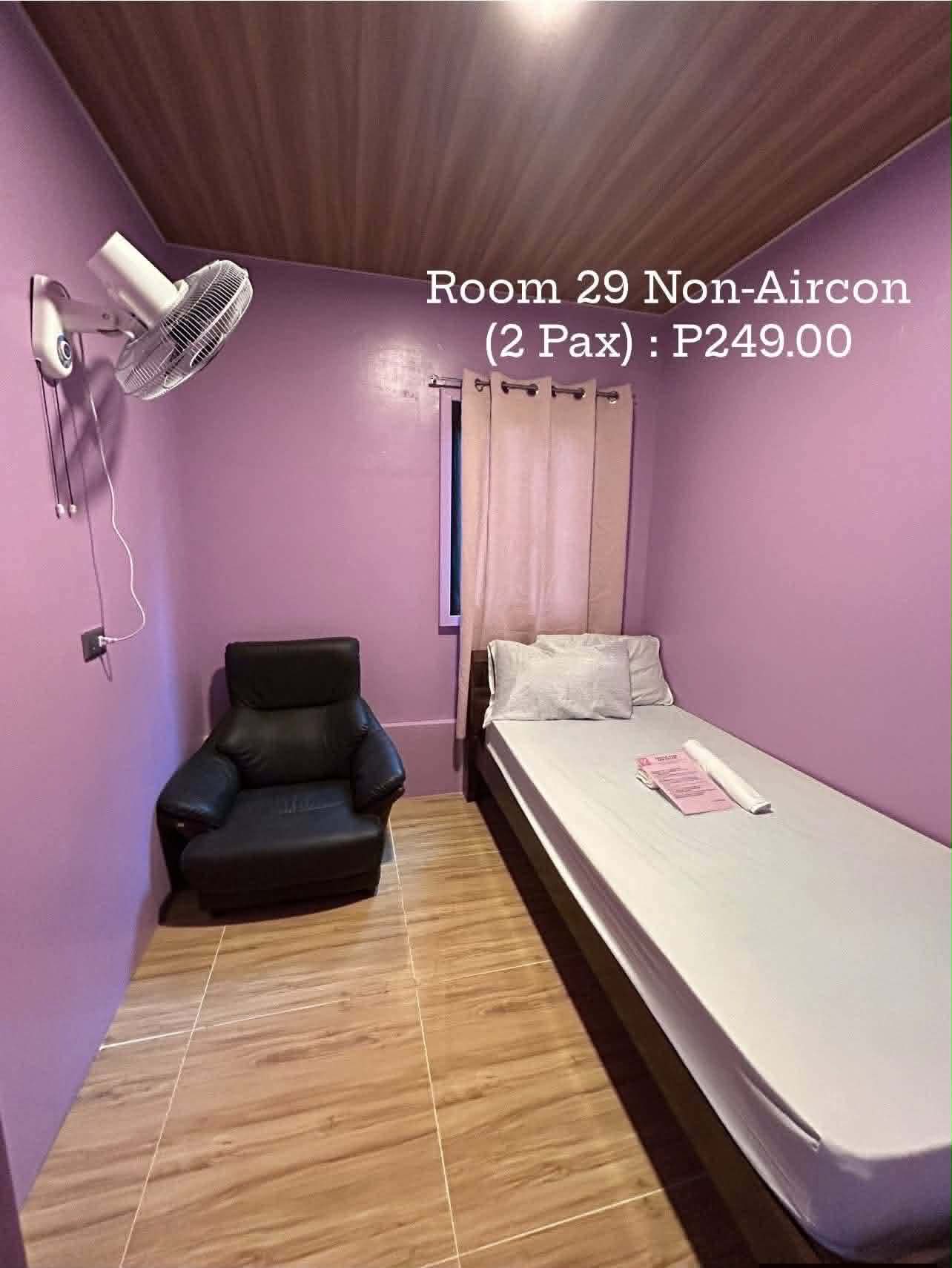 Room 29 (Non-Aircon)