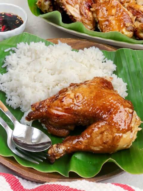 Chicken Meal with Drinks