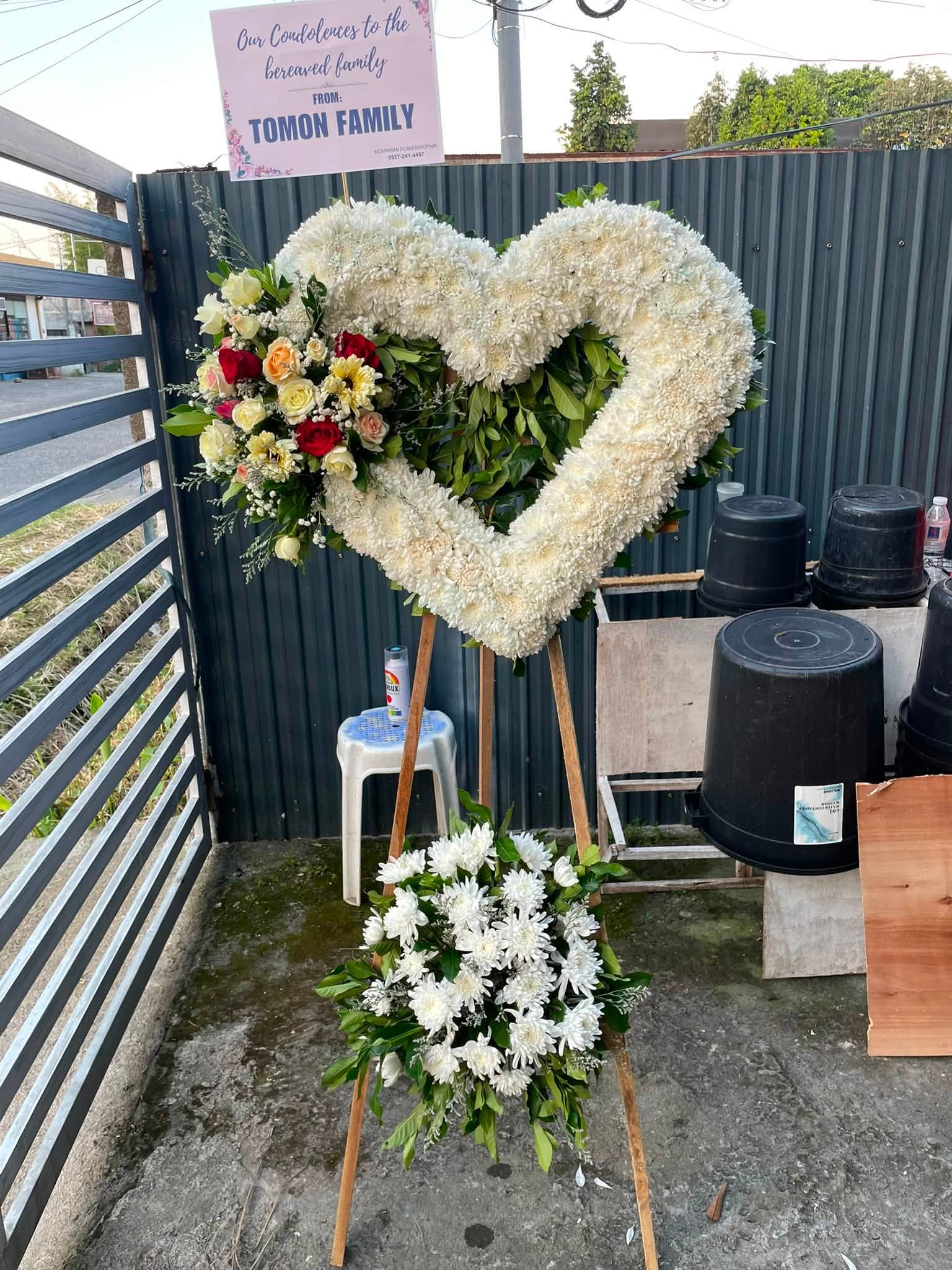 Heart  Design Funeral Arrangement