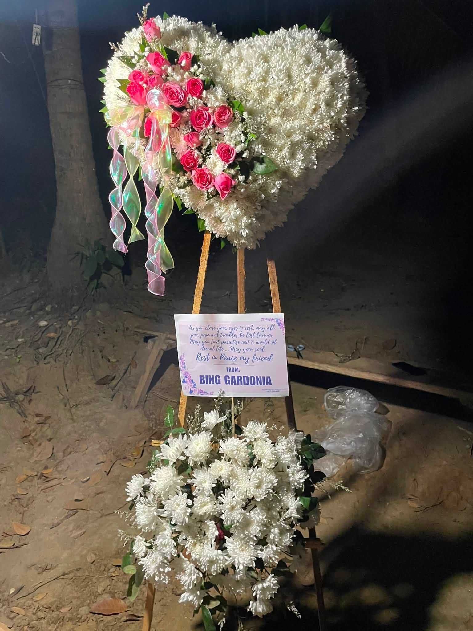 Herat Design Funeral Arrangement